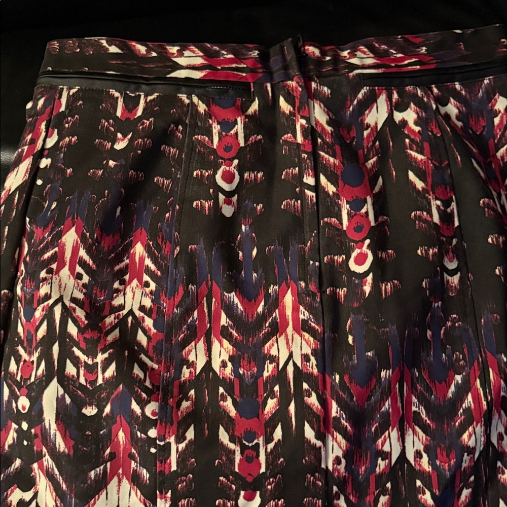 H&M A-Line Skirt with Red and Black Pattern - Picture 5 of 5